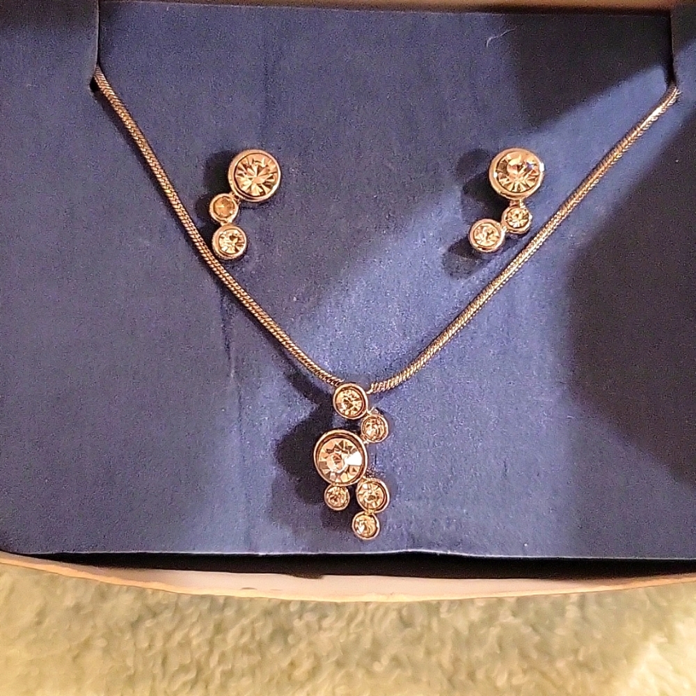Avon Rhinestone Necklace & Earrings
